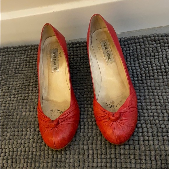 Steve Madden - Picture 2 of 3